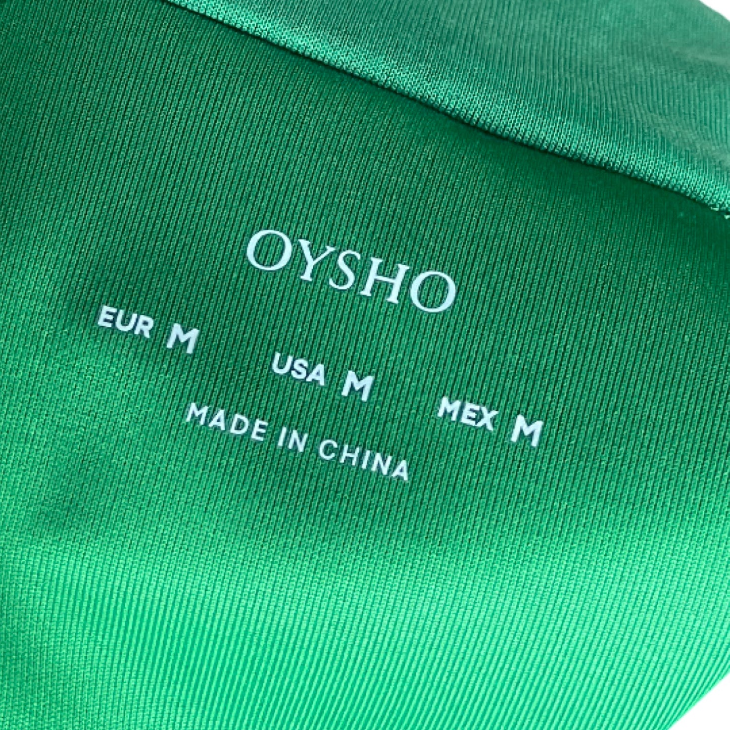 Jacket Oysho Crop Elástico Verde - Talla M