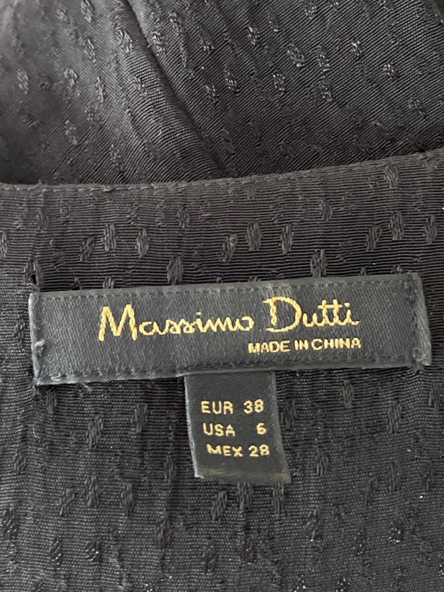 Mono Massimo Dutti Manga Larga Negro-Talla 6