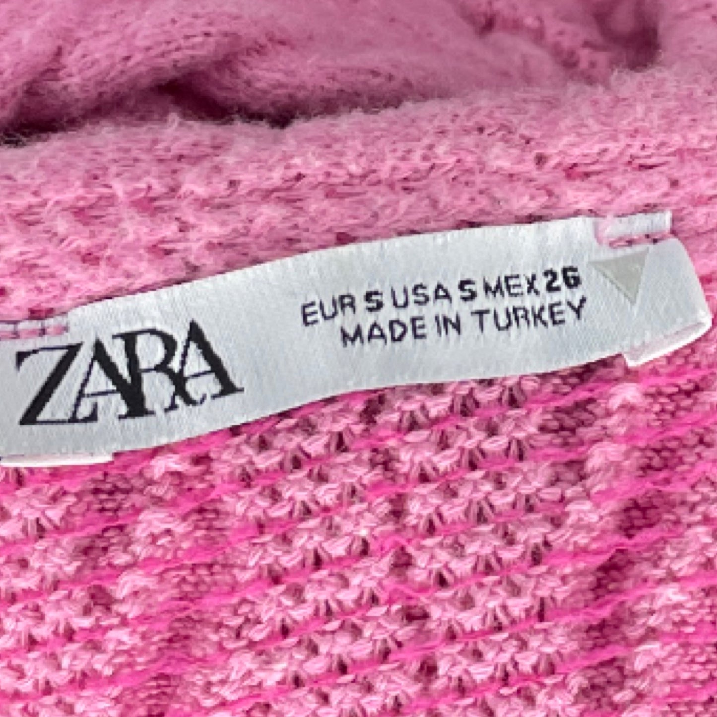 Top Zara Acanaldo Mangas Larga Rosado - Talla S