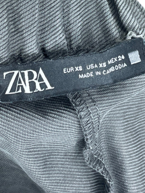 Short Zara Tiro Alto Fruncido Gris-Talla XS