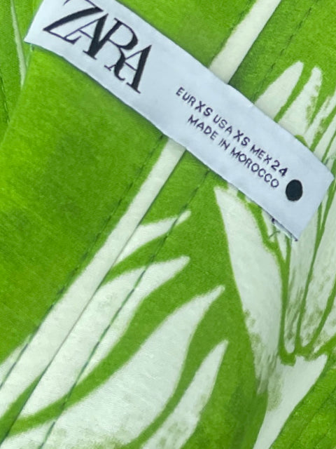 Vestido Zara Tiras Flores Verde - Talla XS