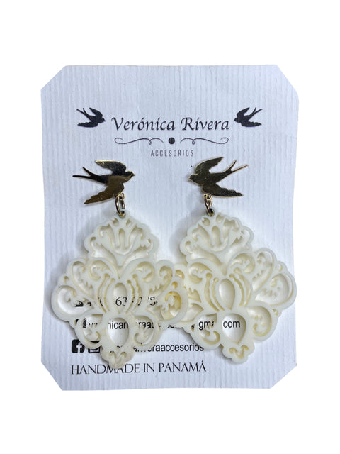 Aretes Verónica RIvera Acrílico Blanco-Talla U