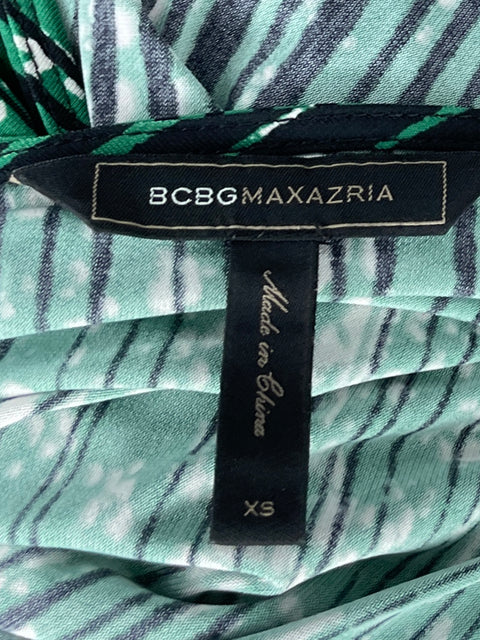 Vestido BCBG Media Manga Crossbody Verde-Talla XS