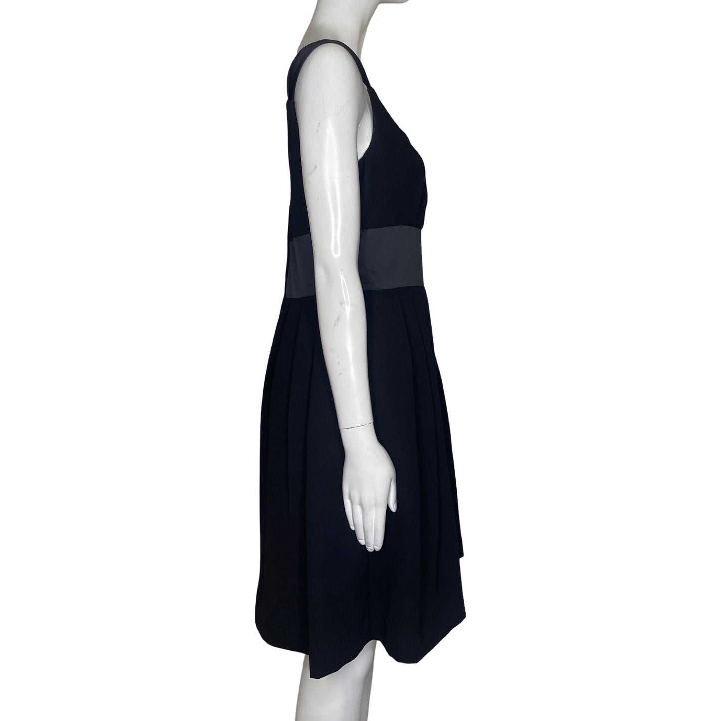 Vestido Maggy London Sin Manga Negro-Talla 6