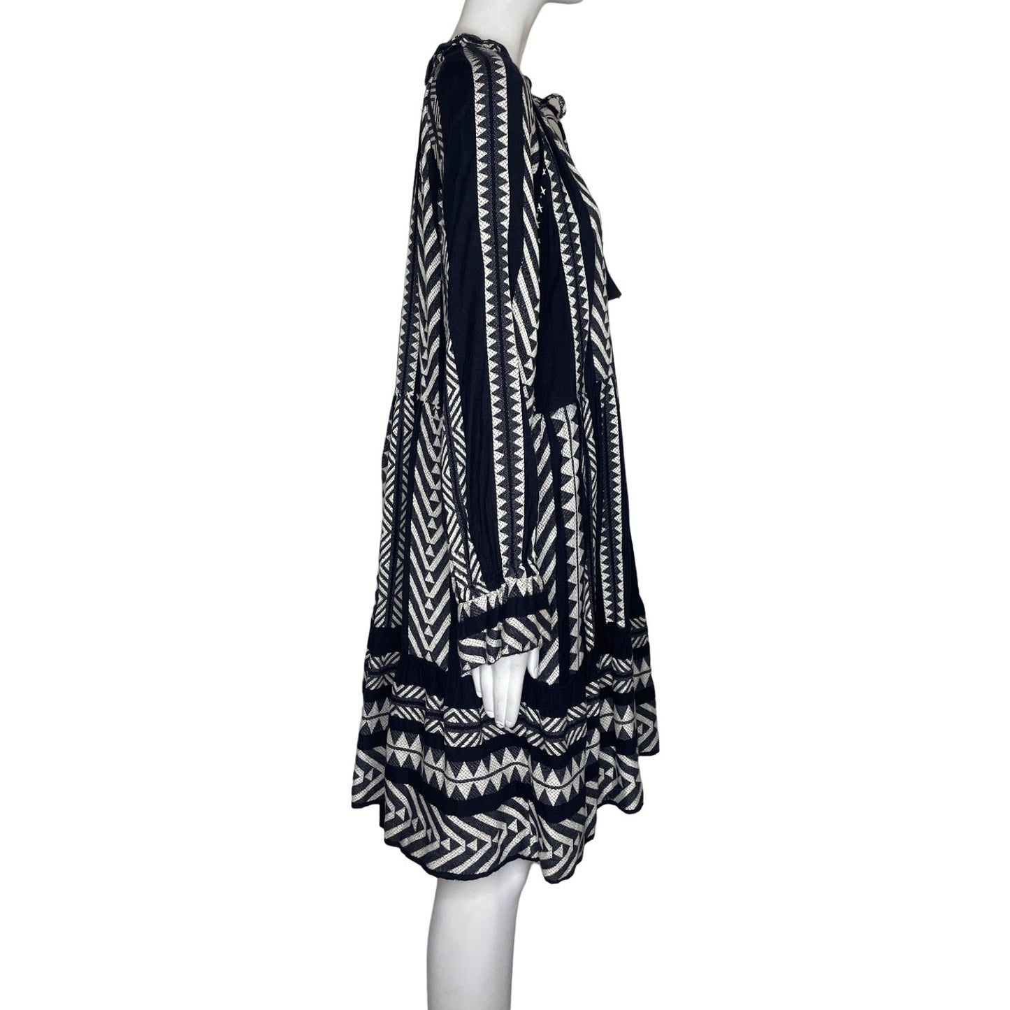 Vestido Maeve by Anthropologie Cuello Cordones
Negro-Talla M