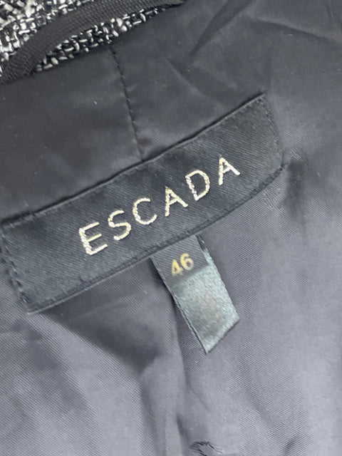 Blazer Escada Tweed Lineas Negro - Talla 46