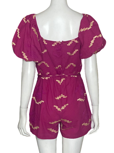 Romper Bonage Mangas Puff
Bordado Rosado-Talla S
