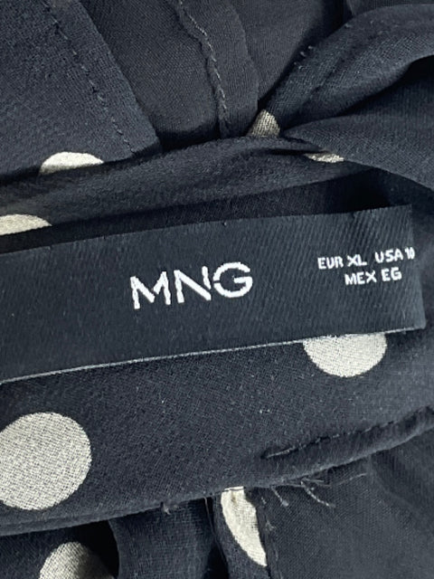 Blusa MNG Lunares One Shoulder Negro-Talla 10