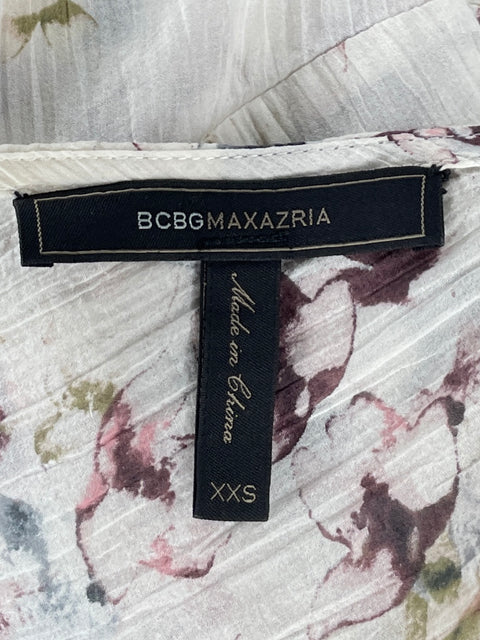 Blusa BCBG Asimétrica Floral Blanco-Talla XXS