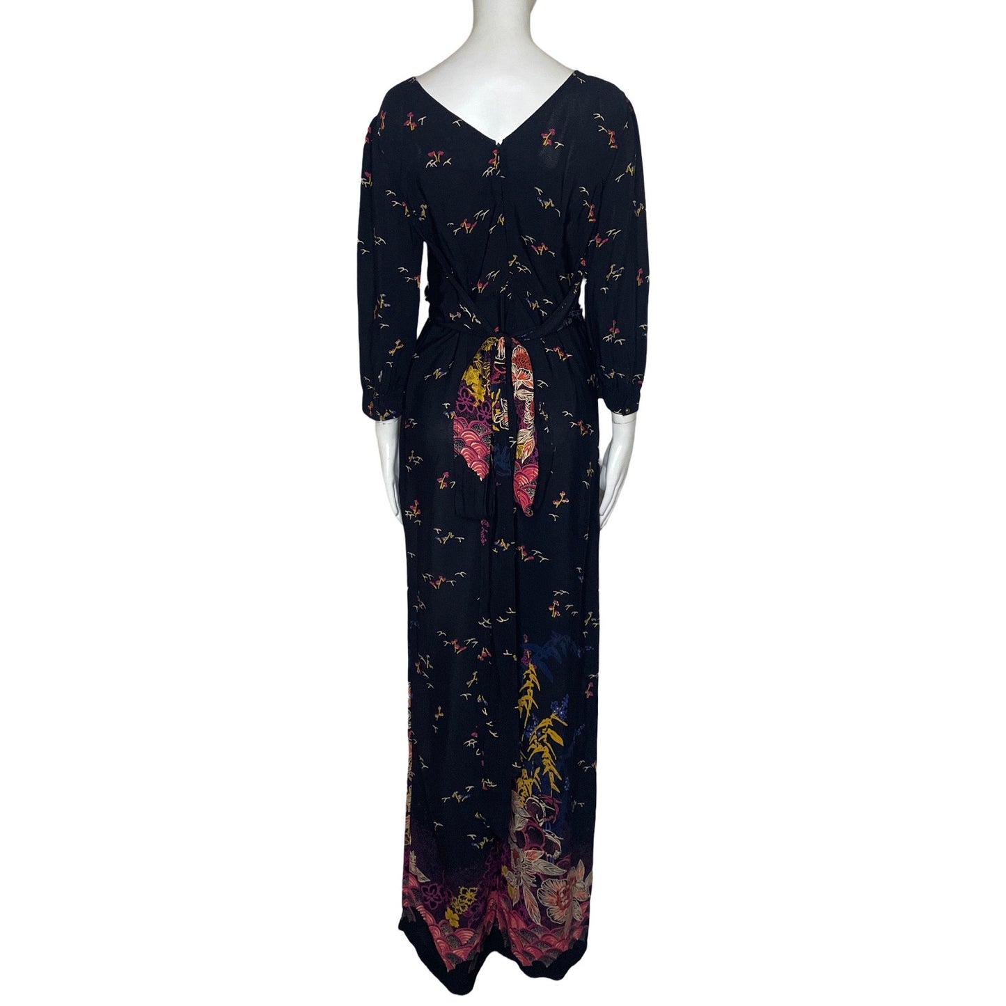 Mono Feather Bone By Anthropoligie Flores
Negro-Talla 10
