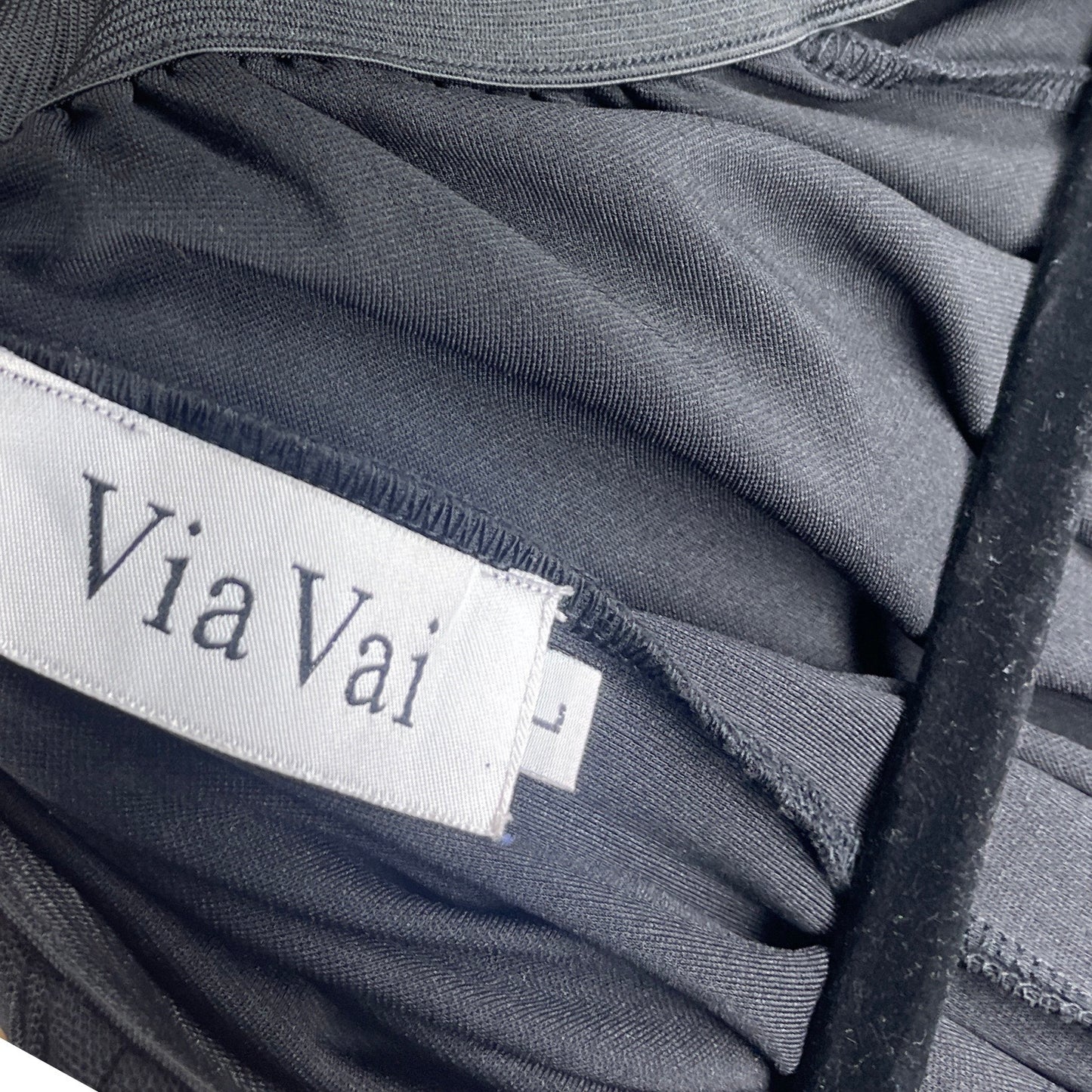 Vestido Via Vai Encaje Hombros Negro-Talla L
