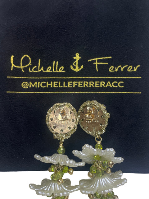 Aretes Michelle Ferrer Flor Blanco-Talla U