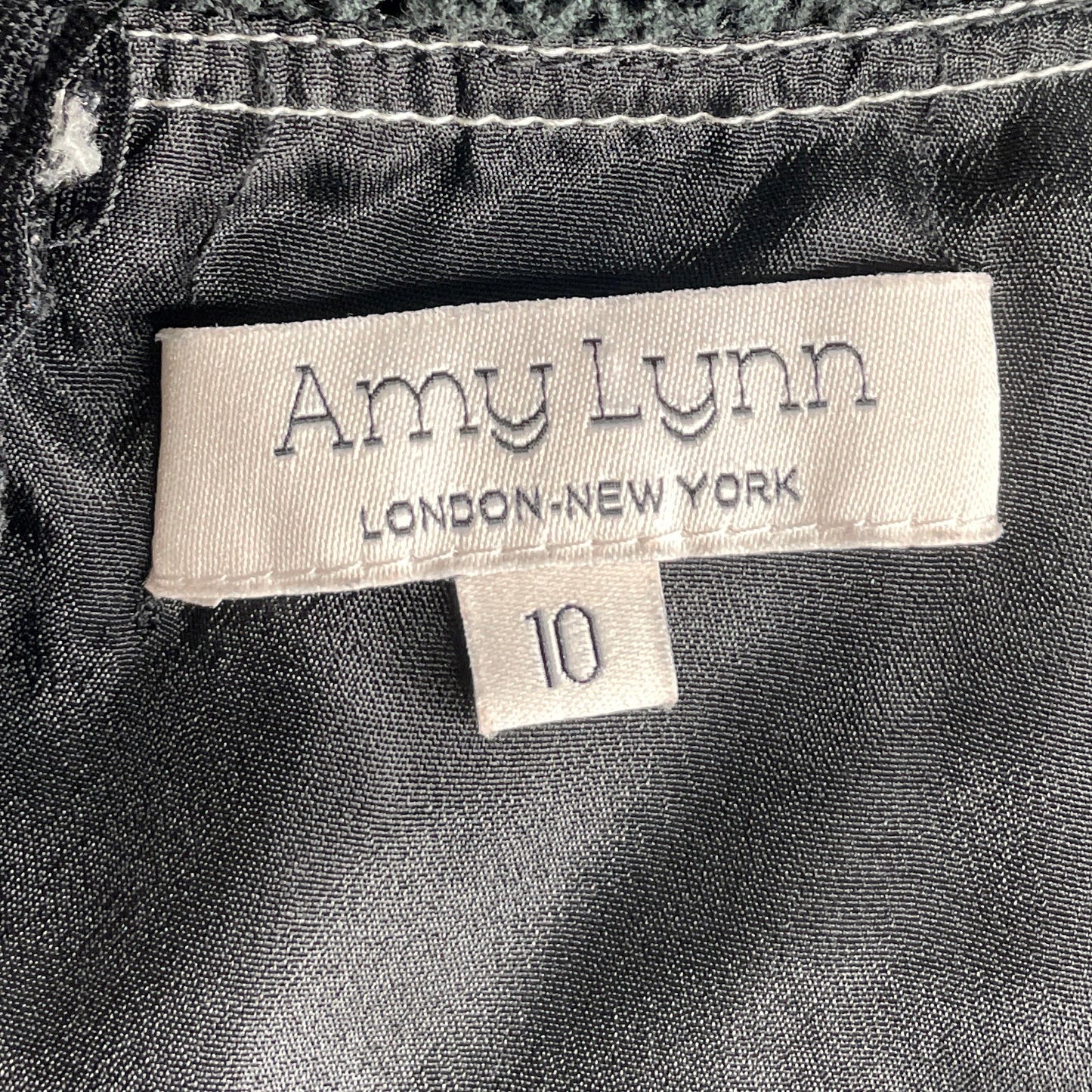 Vestido Amy Lynn Encaje Negro-Talla 10