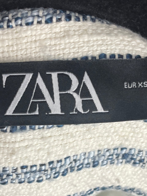Chaqueta Zara Rayas Botones Blanco-Talla XS