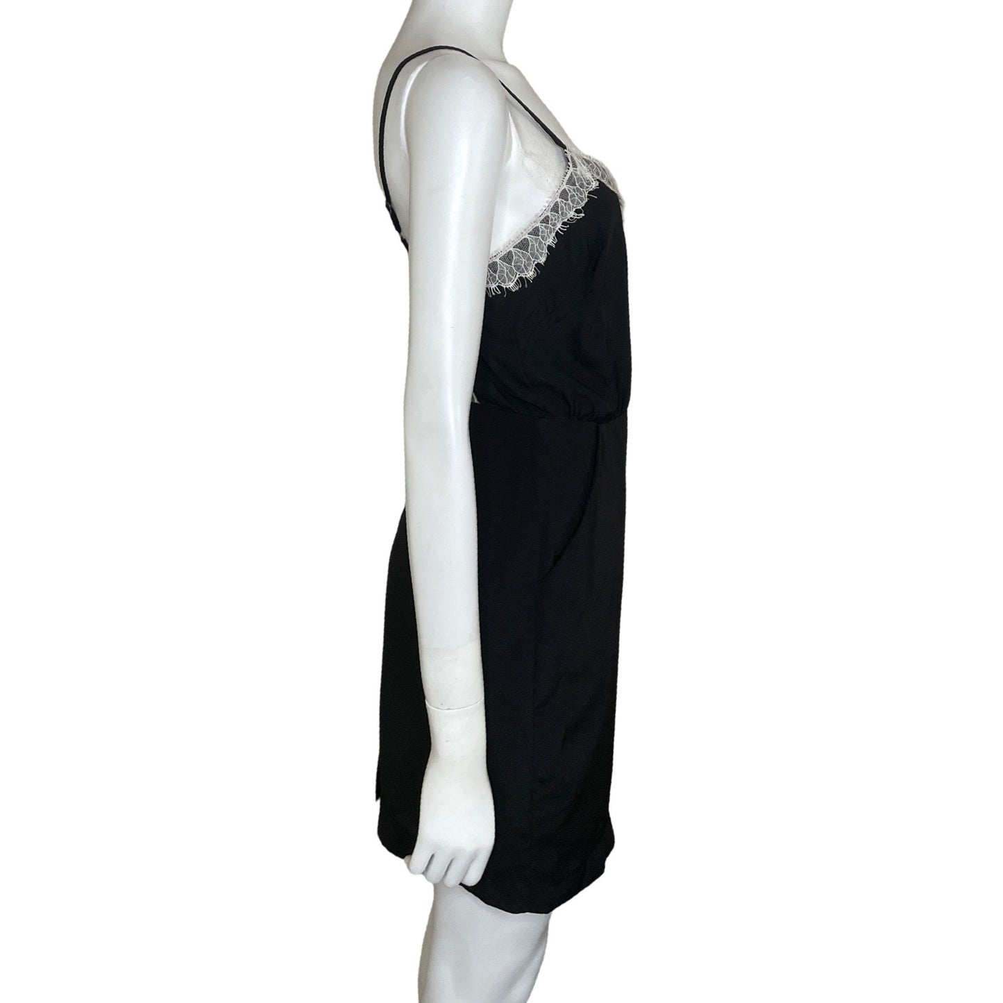 Vestido BCBG Generation Encaje Negro-Talla 4