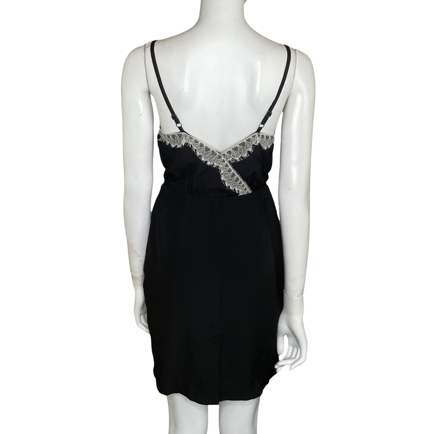 Vestido BCBG Generation Encaje Negro-Talla 4