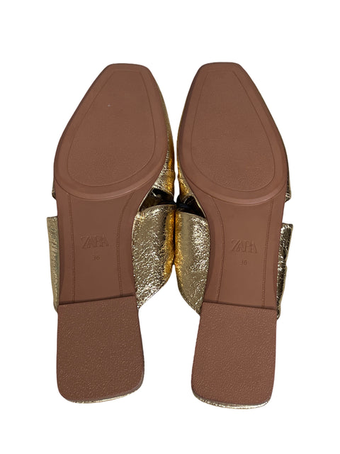 Calzado Zara Sepatu Flat Mules Dorado-Talla 36