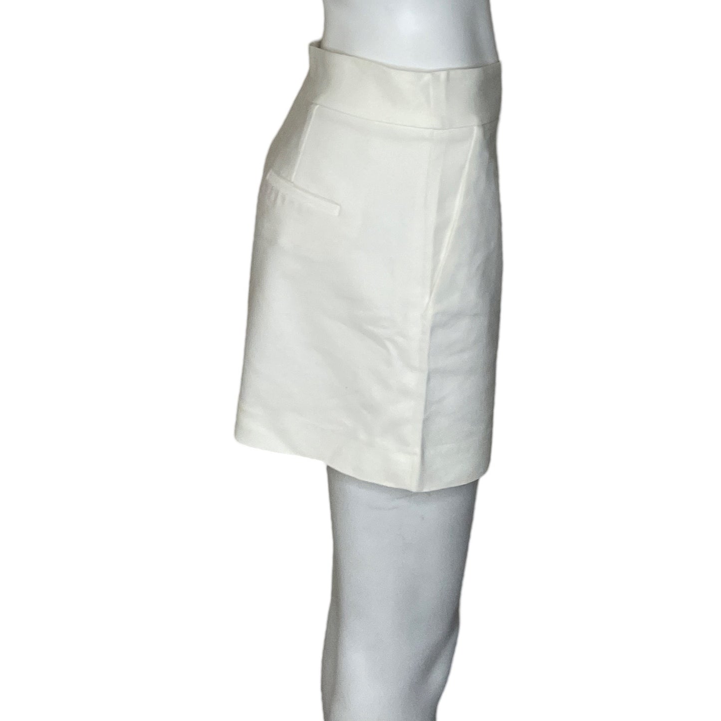 Short Zara Recto Blanco-Talla S