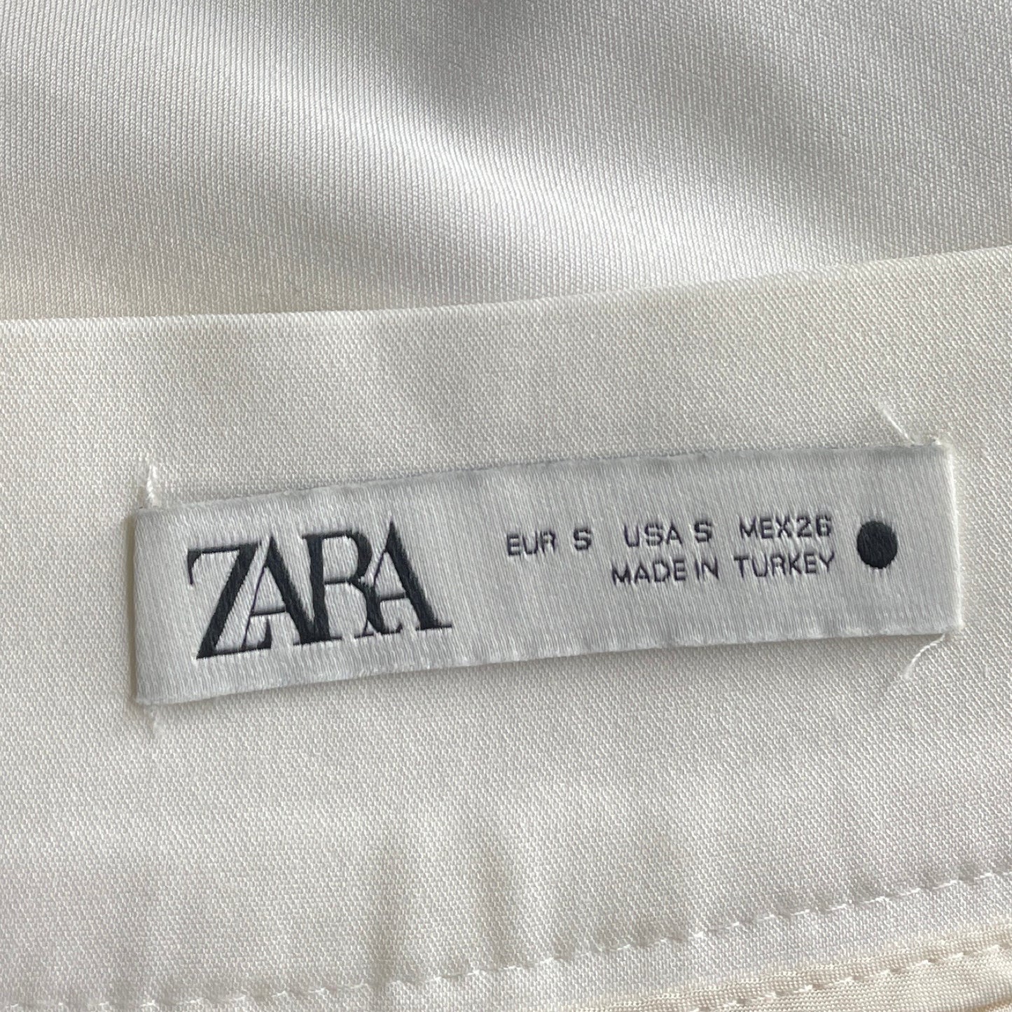 Short Zara Recto Blanco-Talla S