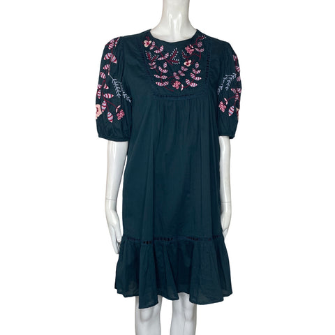 Vestido Sfera Basic Cuello Mangas Flores 
Verde-Talla S