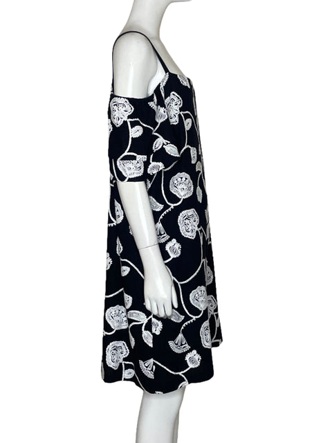 Vestido Tahari Bordado Negro-Talla M