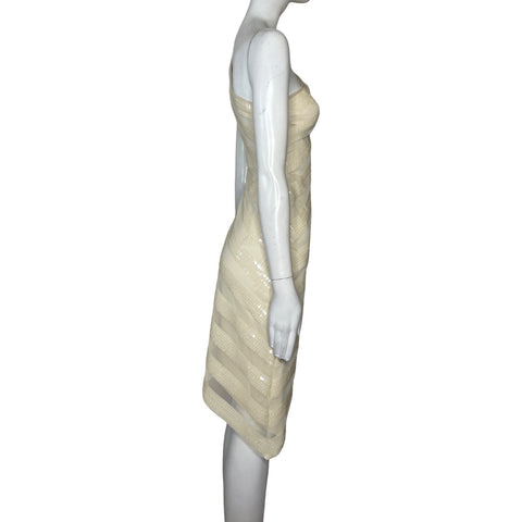 Vestido Kathy Hilton One Shoulder Lentejuela 
Beige-Talla 8