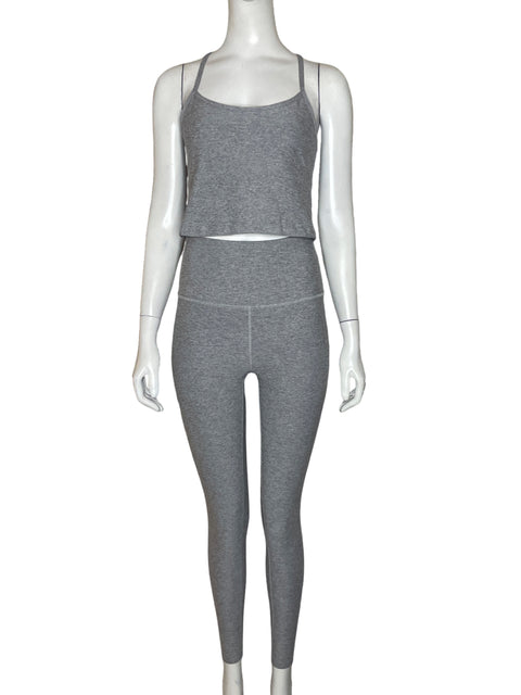 Set Beyond Yoga Gris- Talla M
