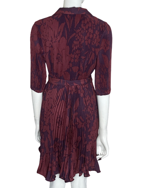 Vestido Taylor Plisado Morado Talla 12 P