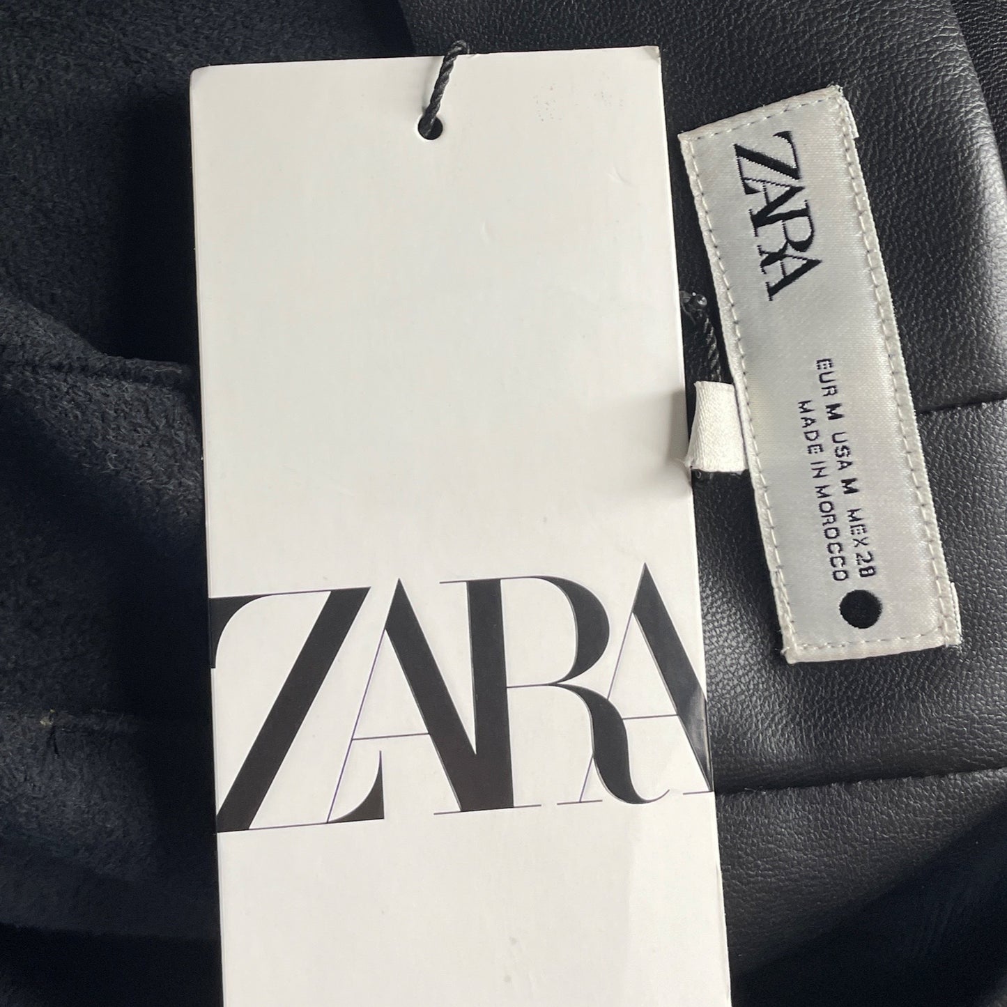 Falda Zara Tubo Negro-Talla M