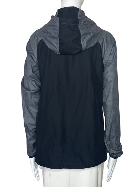 Chaqueta Under Armour Impermiable Negro-Talla M