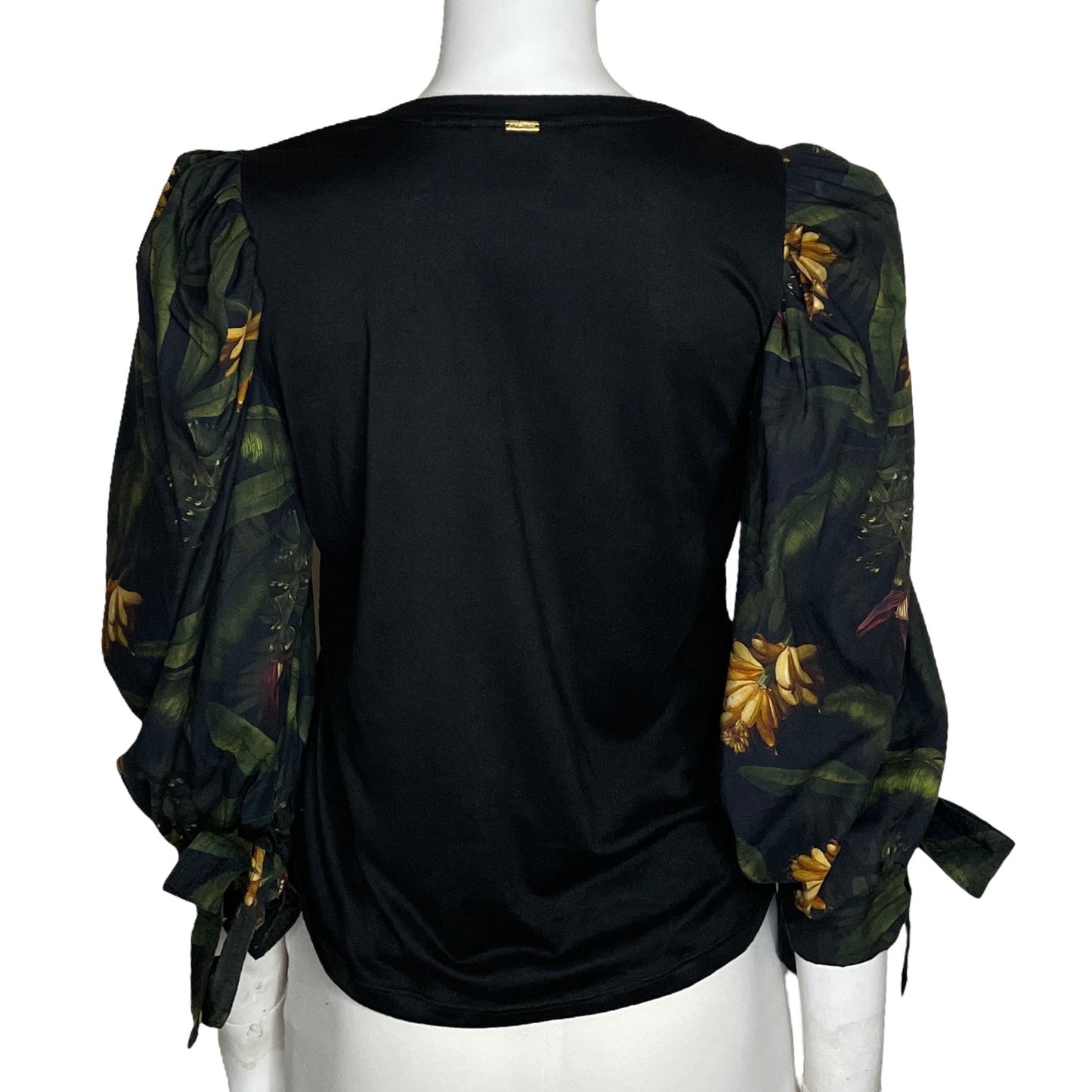 Sueter Mia De Dios Mangas Bombachas Negro-
Talla S