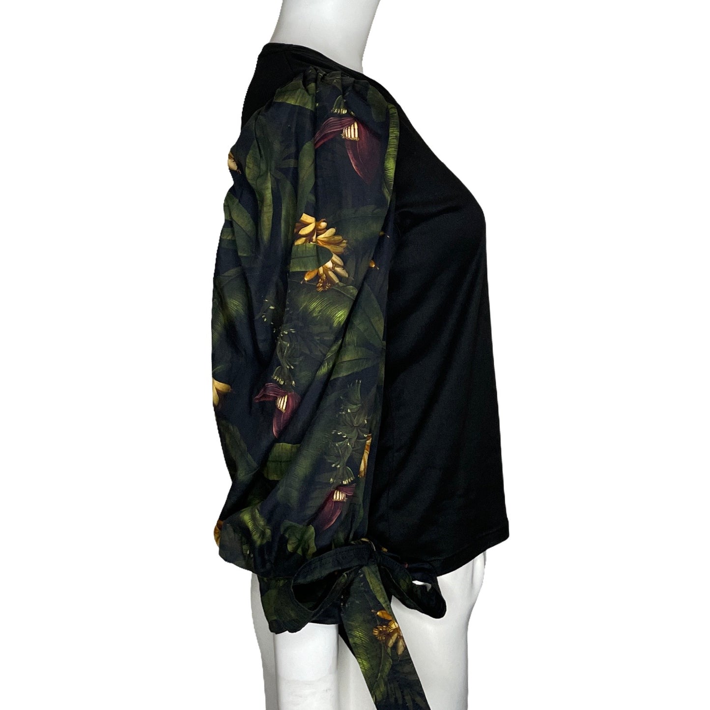 Sueter Mia De Dios Mangas Bombachas Negro-
Talla S