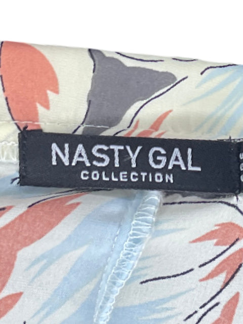 Vestido Nasty Gal Open Back Flores Beige-Talla 0