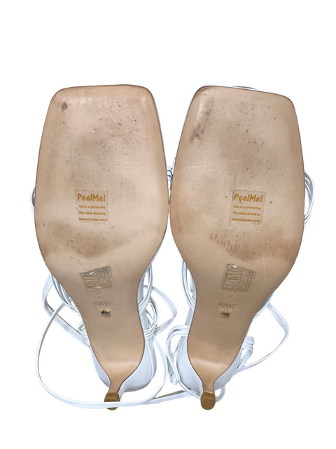 Calzado Raye Sandalias Strappy Kitten Heel Blanco-Talla 7