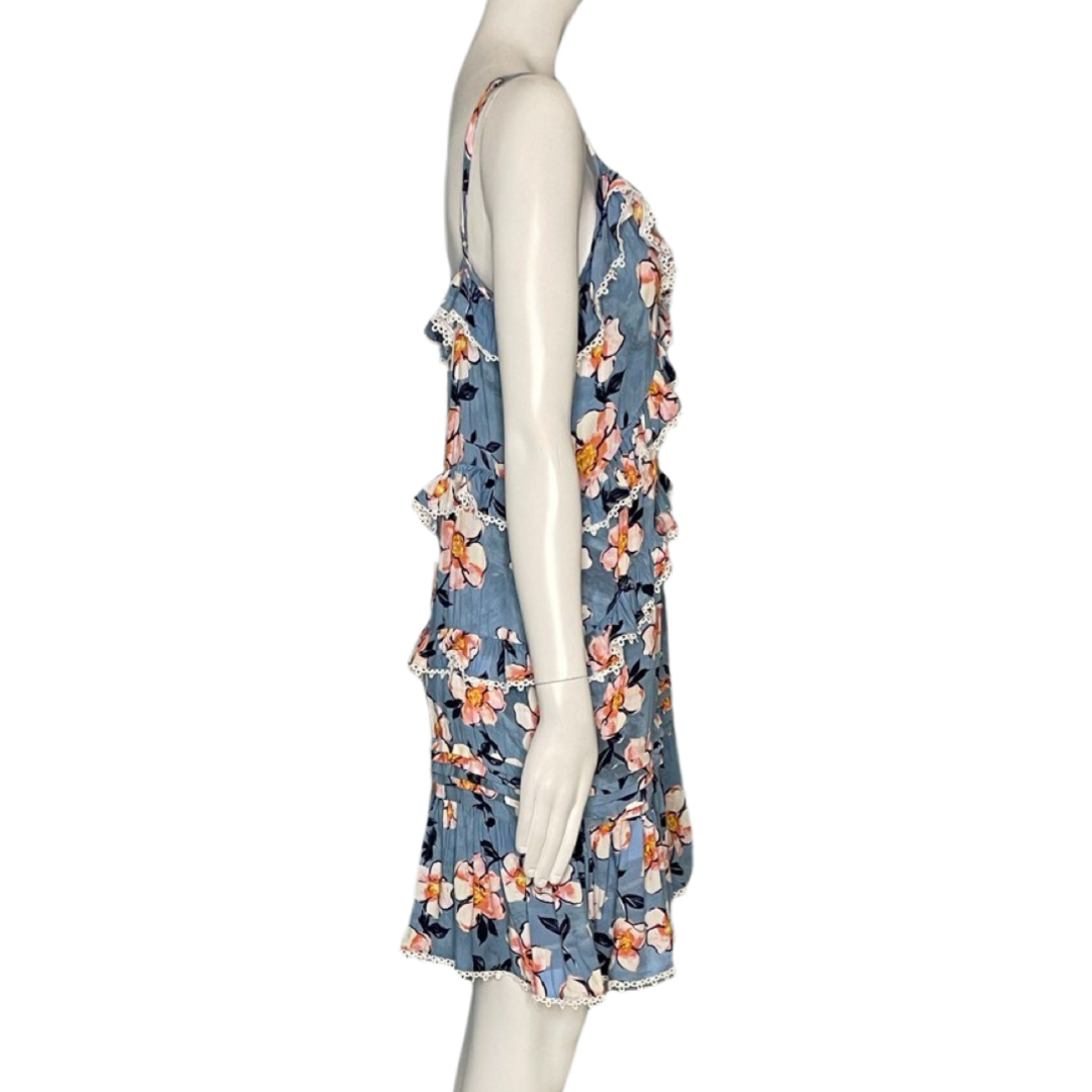 Vestido Especia Capas Bordados Flores Azul
Talla S