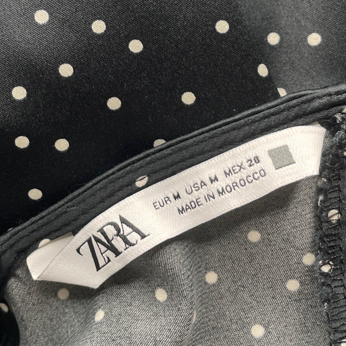 Vestido Zara Puntos Negro-Talla M