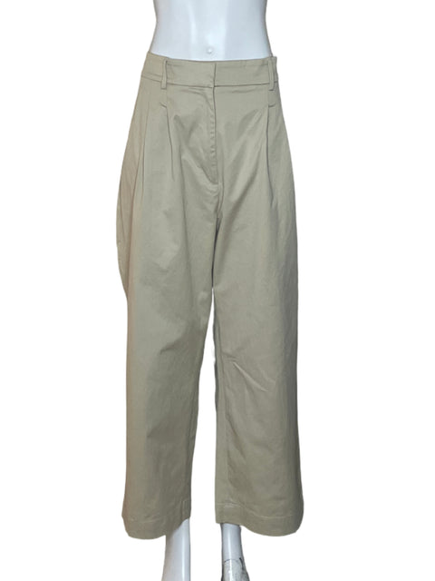 Pantalón Banana Republic Pliegues Beige - Talla 16