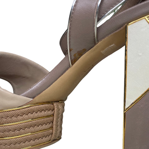 * Calzado Salvatore Ferragamo Gaga Beige-Talla