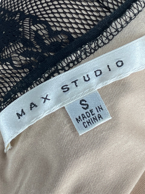 Top Max Studio Encaje Negro-Talla S