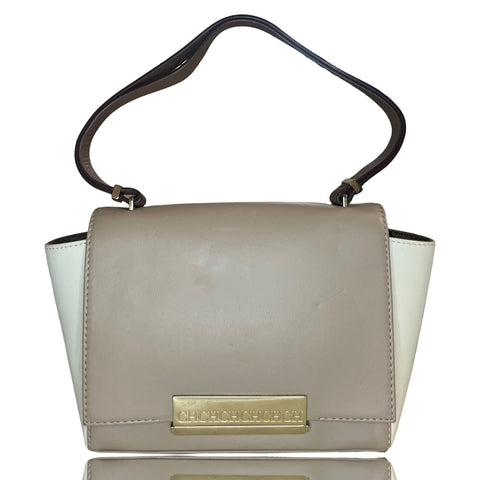 * Cartera Carolina Herrera Flap Shoulder Beige-Talla S