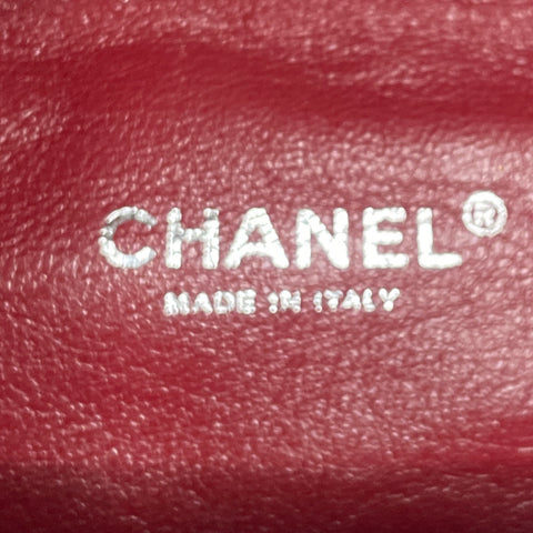 *  Cartera Chanel Charol Acolchado Caleidoscopio Negro-Talla S