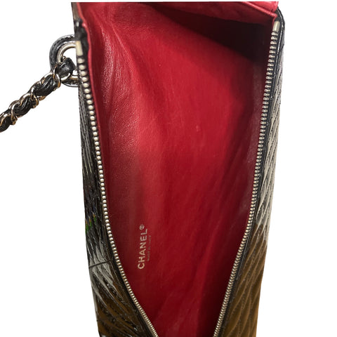 *  Cartera Chanel Charol Acolchado Caleidoscopio Negro-Talla S