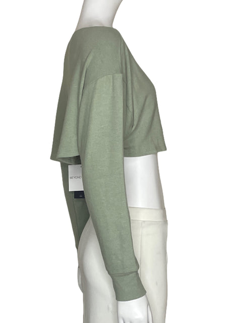 Top Beyond Yoga Mangas Larga Verde - Talla S
