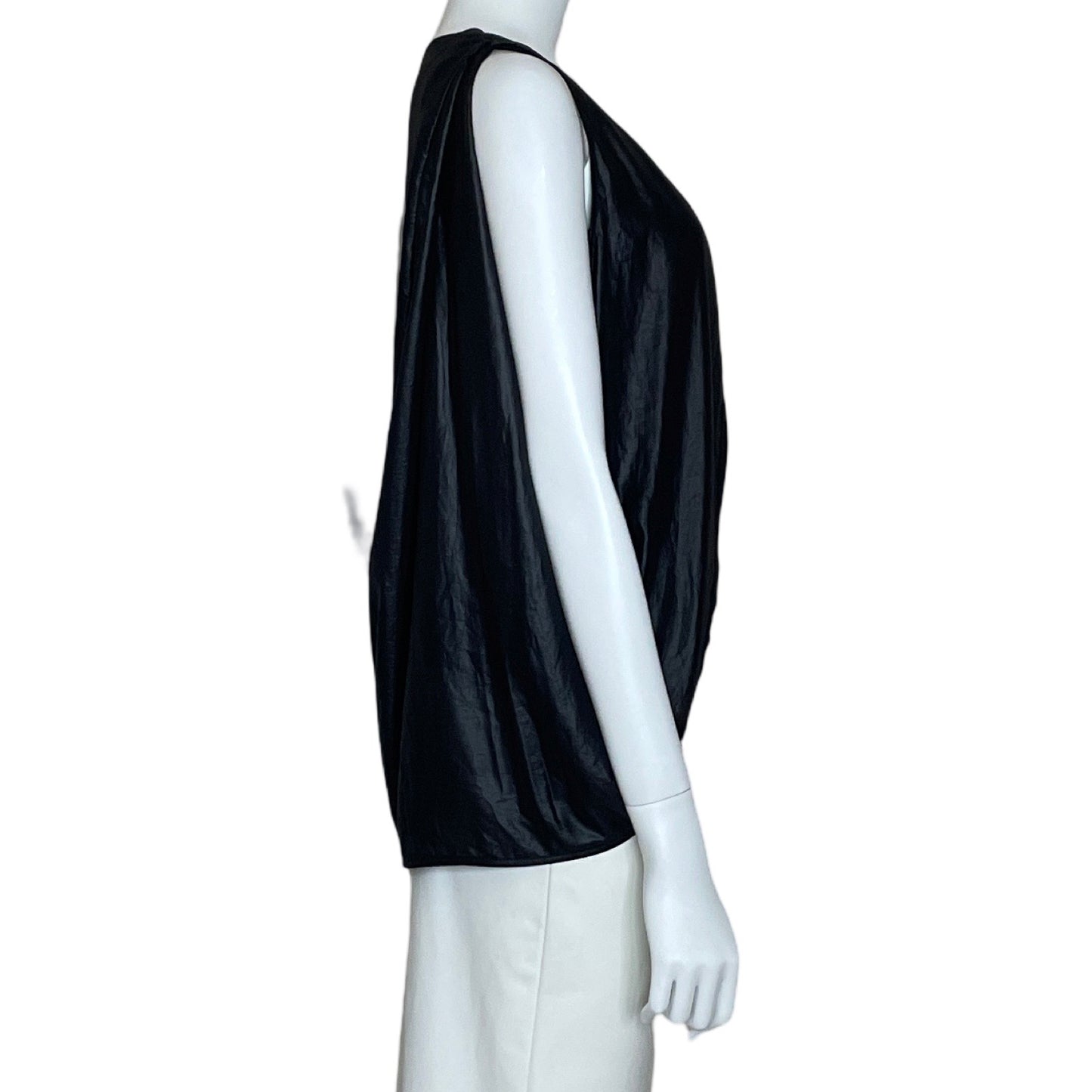 Blusa BCBGMaxazria Asimetrico Negro-Talla XS