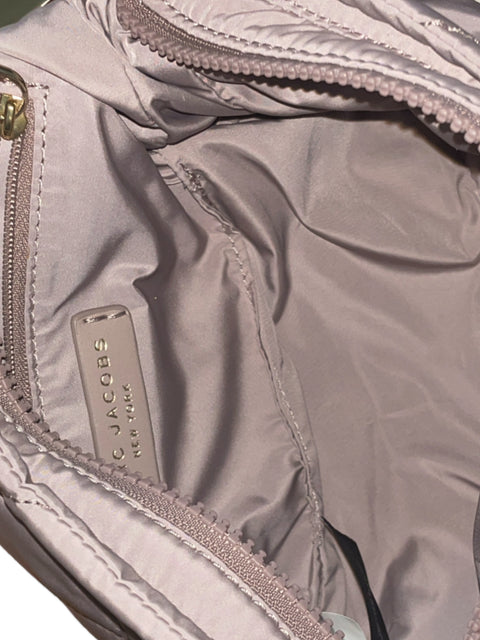 * Cartera Marc Jacob Nylon Rosado-Talla S