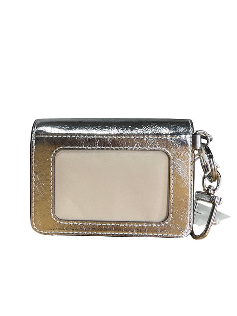 * Card Case Tory Burch Emerson Crinkle Metalizado
Plateado-Talla XS.