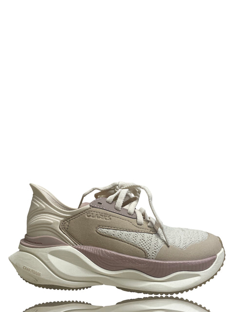 Calzado Clarks Pace Walk Beige - Talla 6