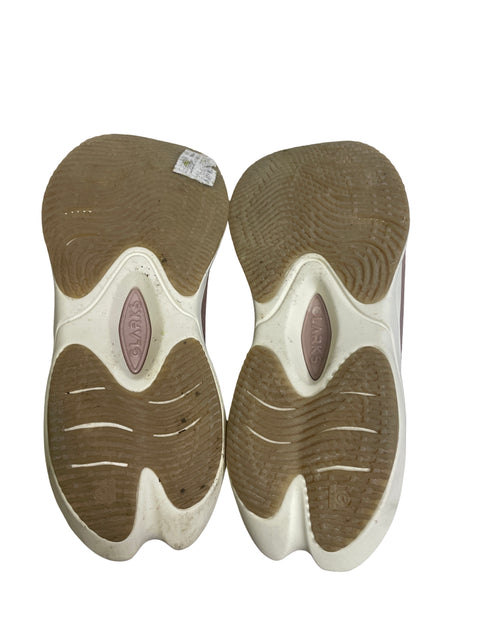 Calzado Clarks Pace Walk Beige - Talla 6