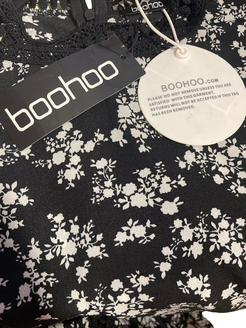 Vestido Boohoo Skater Drees Negro- Talla 14