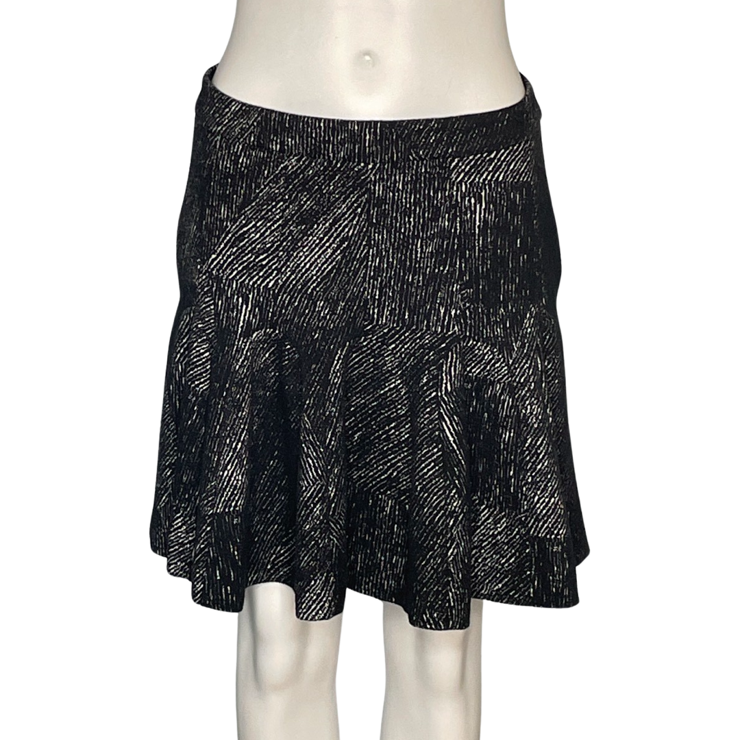 Falda Banana Republic Mini Vuelos Negro-Talla 4